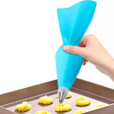 Icing Tips and Piping Bag Cake Decorating Set, Pro Cake Decorator Tools